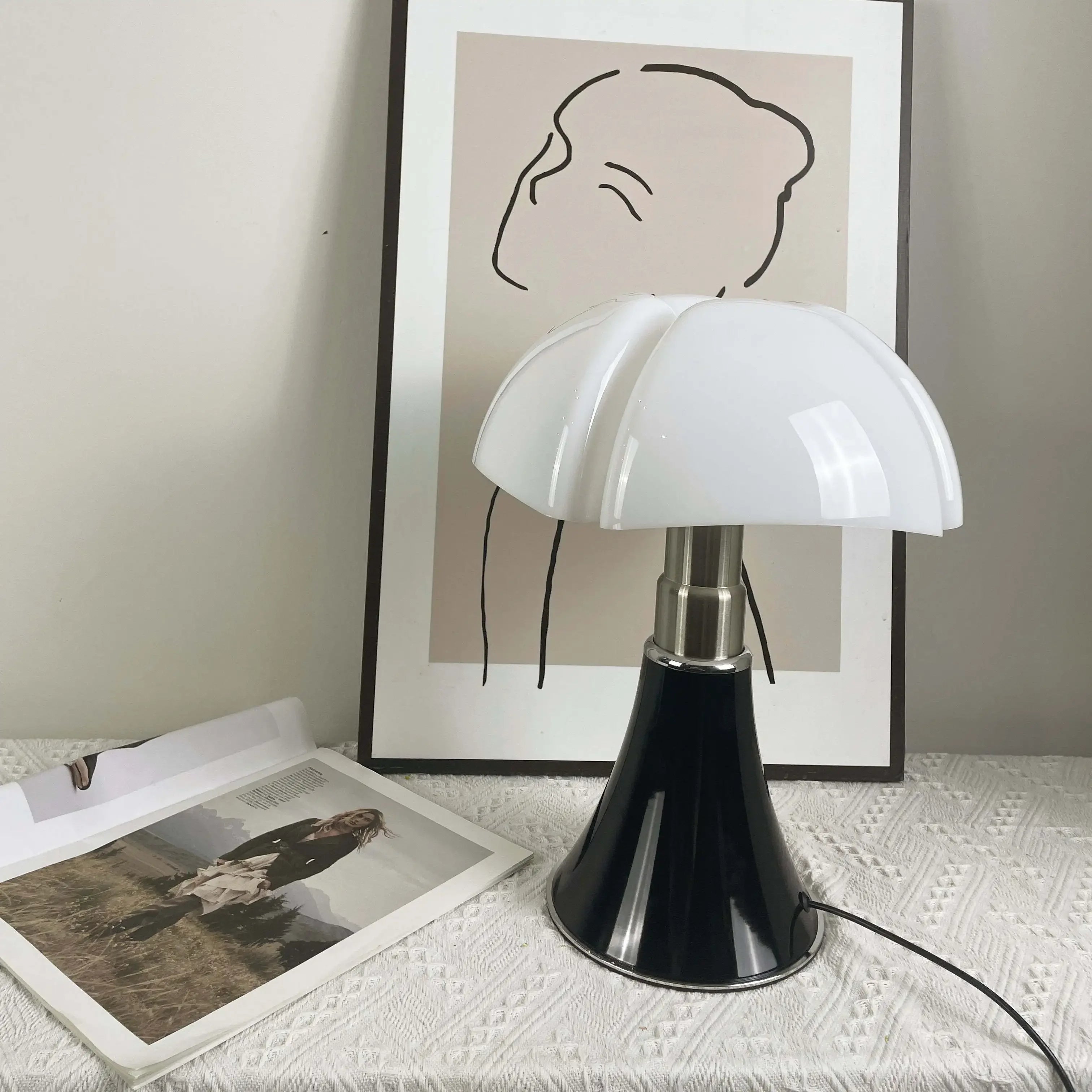 Lampe "Pipistrello" – L'Iconique Design Italien